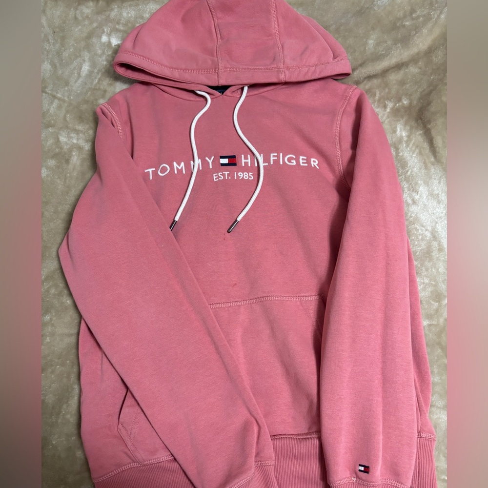 Pink Tommy sweater